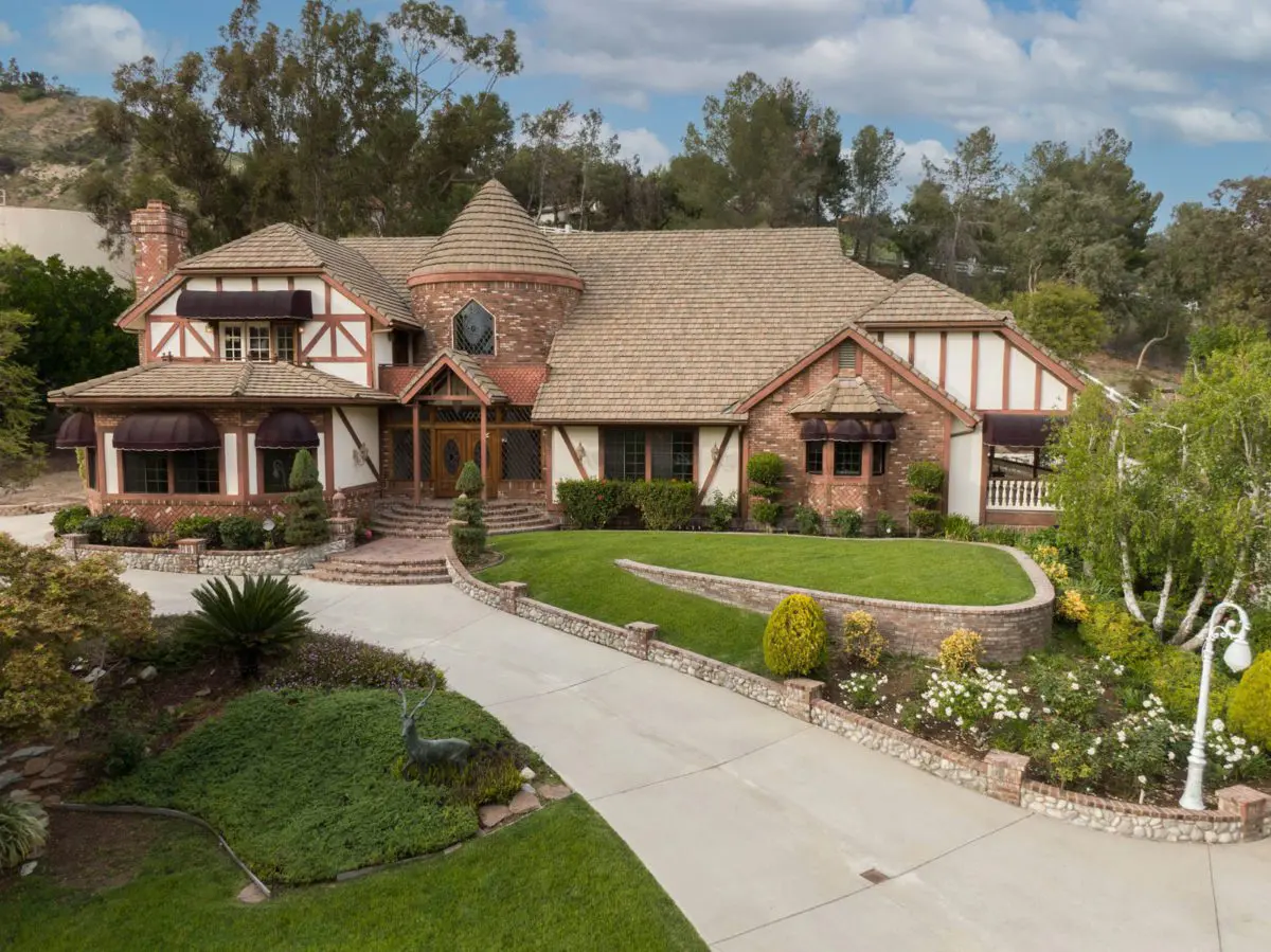 11869 Barranca Camarillo