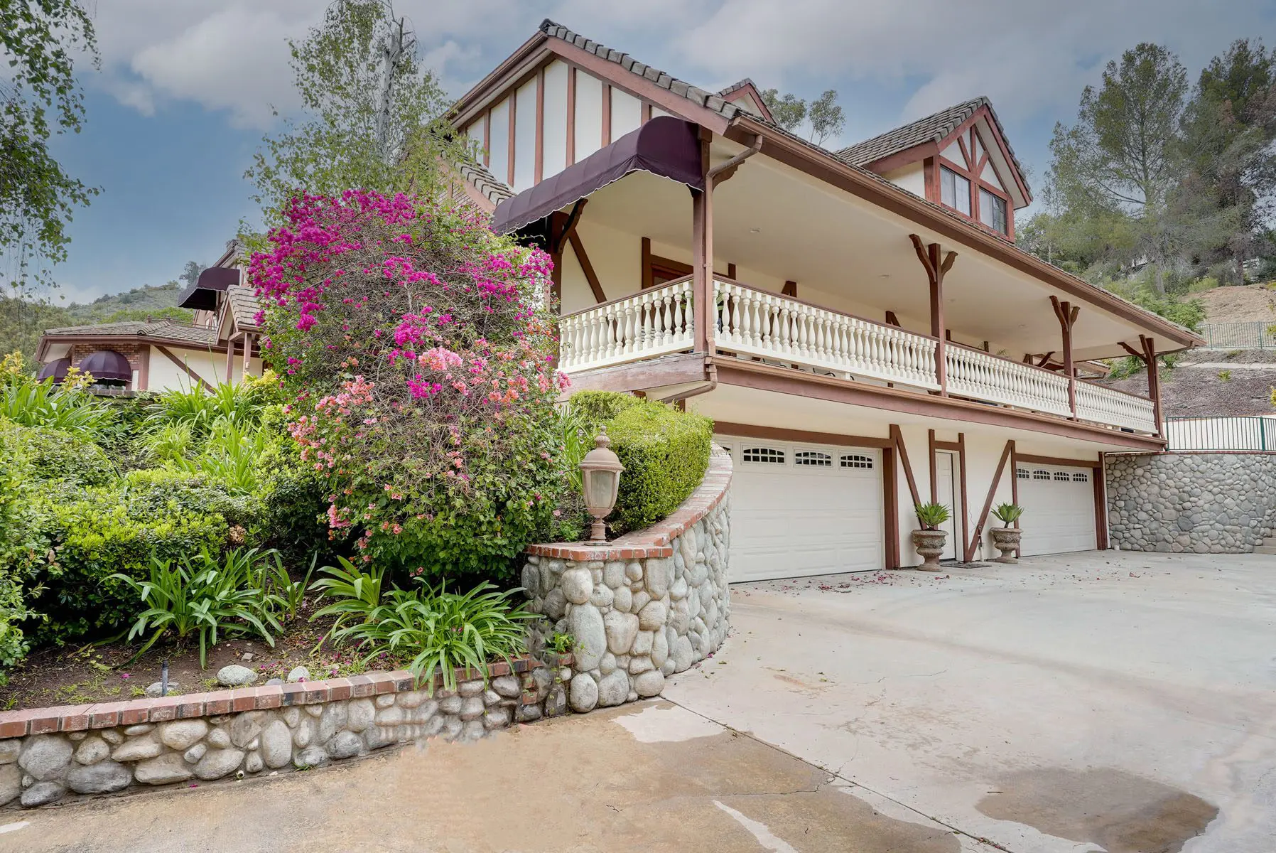11869 Barranca Camarillo